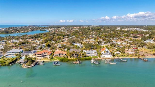 419 BAYVIEW PARKWAY, Nokomis, FL 34275