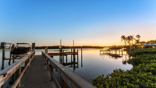 419 BAYVIEW PARKWAY, Nokomis, FL 34275