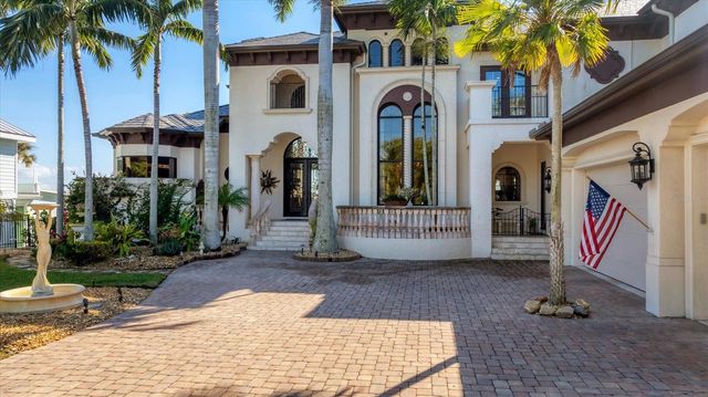 419 BAYVIEW PARKWAY, Nokomis, FL 34275