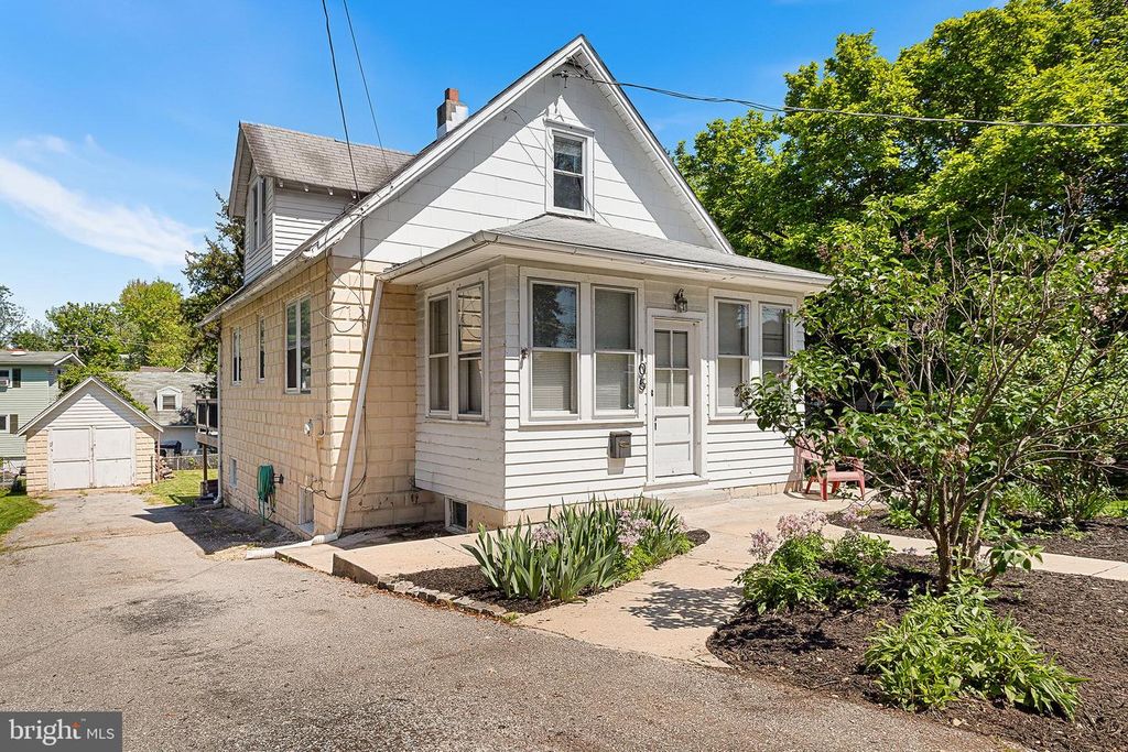 105 NEW YORK AVE, Claymont, DE 19703