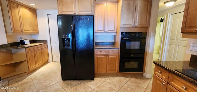 2901 S Atlantic Ave Apt 402, Daytona Beach Shores, FL 32118