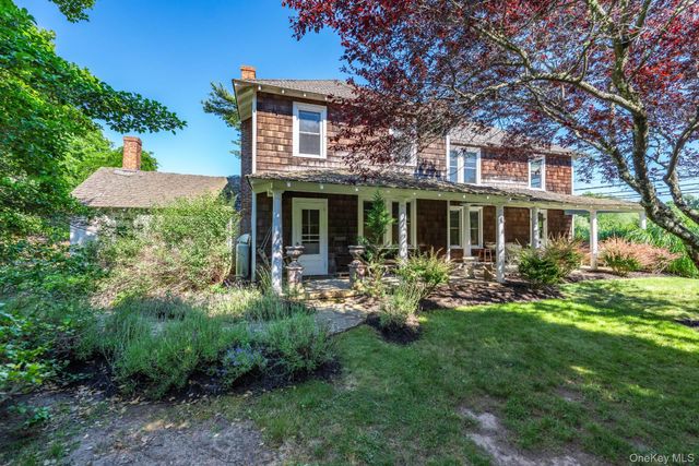 13675 Main Bayview Road, Southold, NY 11971