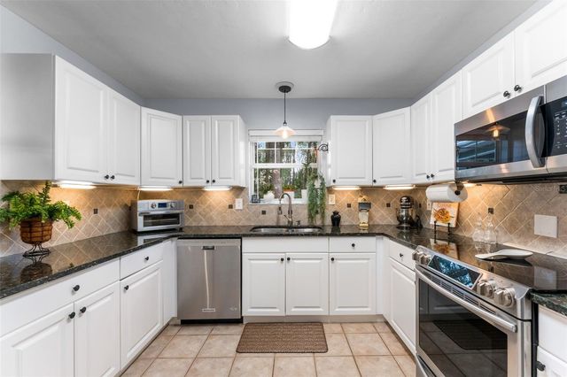 12224 NW 10TH PLACE, Newberry, FL 32669