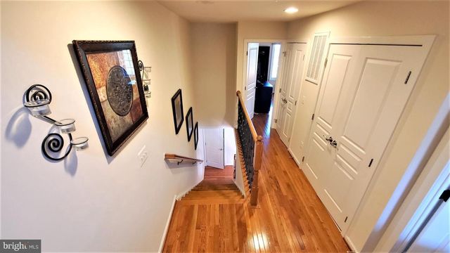 9700 CEDAR FARM CIRCLE, Fairfax, VA 22031