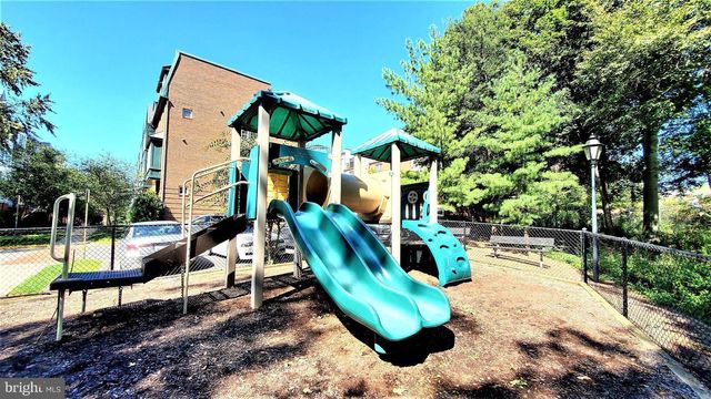 9700 CEDAR FARM CIRCLE, Fairfax, VA 22031