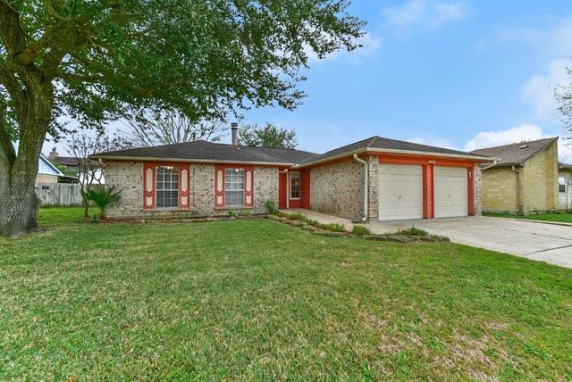 10826 Birch Drive, La Porte, TX 77571