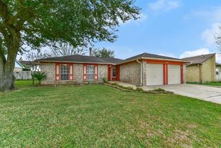 10826 Birch Drive, La Porte, TX 77571