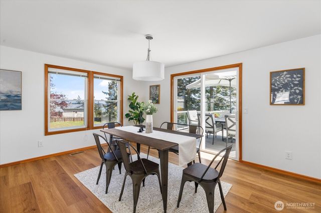 4444 Norris Lane, Oak Harbor, WA 98277