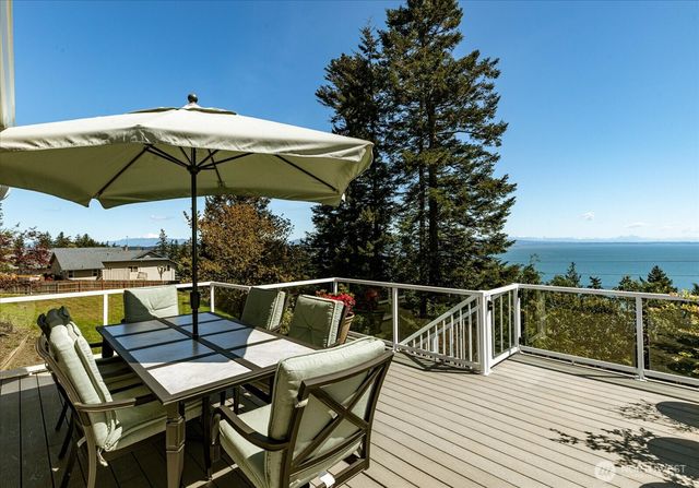 4444 Norris Lane, Oak Harbor, WA 98277