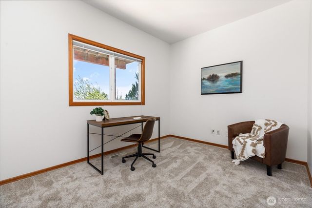 4444 Norris Lane, Oak Harbor, WA 98277