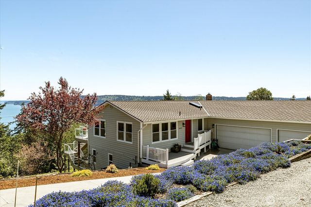 4444 Norris Lane, Oak Harbor, WA 98277