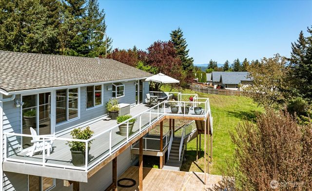4444 Norris Lane, Oak Harbor, WA 98277