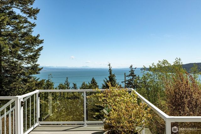 4444 Norris Lane, Oak Harbor, WA 98277