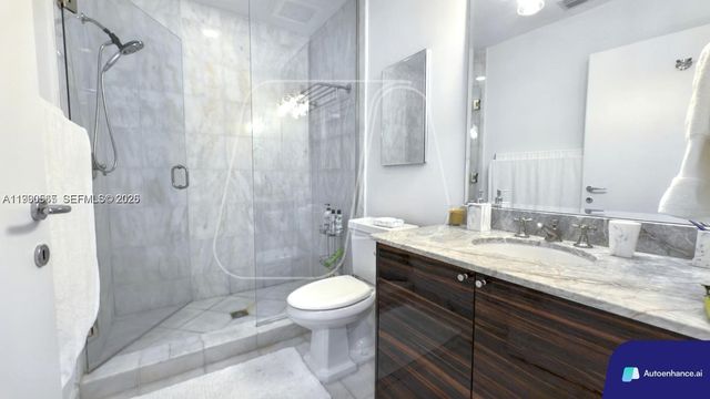 50 S Pointe Dr 504, Miami Beach, FL 33139