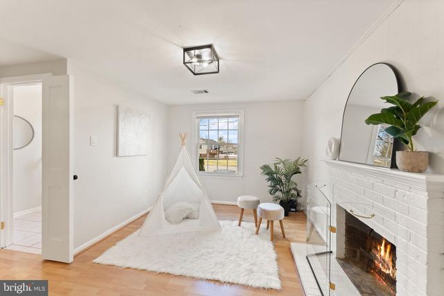 4211 NUTWOOD WAY, Fairfax, VA 22032