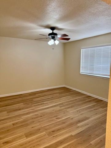 1401-A Summer Creek DR A, Austin, TX 78704