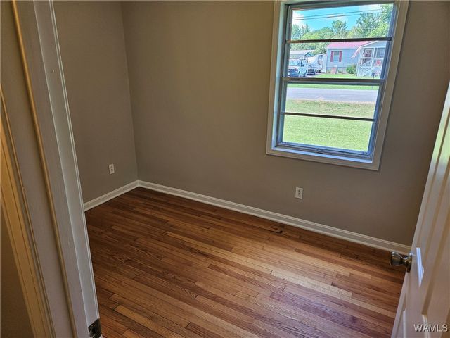 230 Reaves Street, Centreville, AL 35042