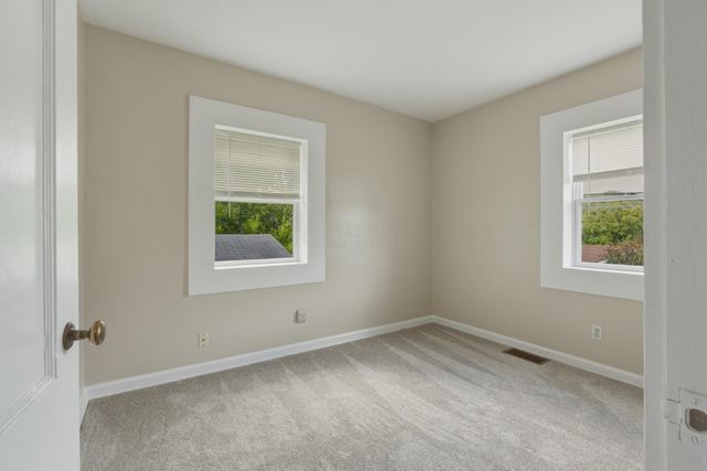 136 N Ewing Street, Lancaster, OH 43130