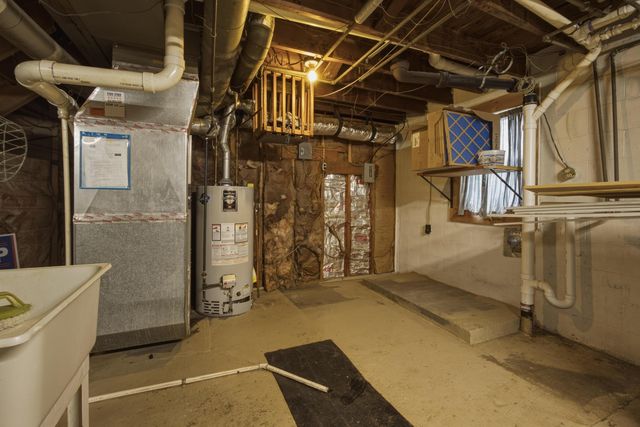 136 N Ewing Street, Lancaster, OH 43130
