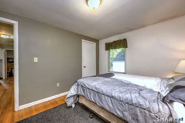 92 Melbourne Court, Naugatuck, CT 06770