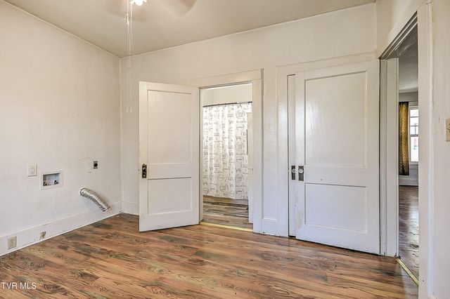 400 New Street, Johnson City, TN 37601