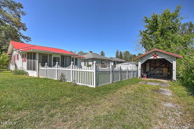 400 New Street, Johnson City, TN 37601