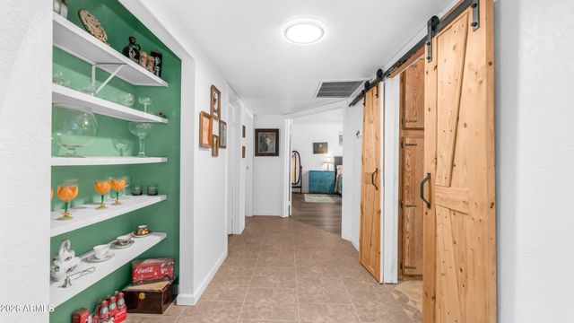 95 S VAL VISTA Road, Apache Junction, AZ 85119