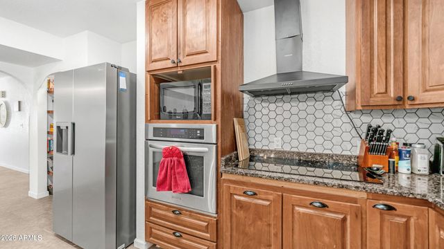 95 S VAL VISTA Road, Apache Junction, AZ 85119