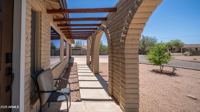 95 S VAL VISTA Road, Apache Junction, AZ 85119