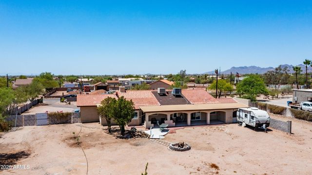 95 S VAL VISTA Road, Apache Junction, AZ 85119