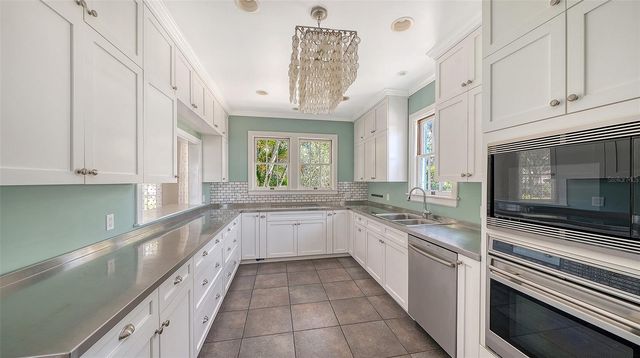 1705 4TH STREET W, Palmetto, FL 34221