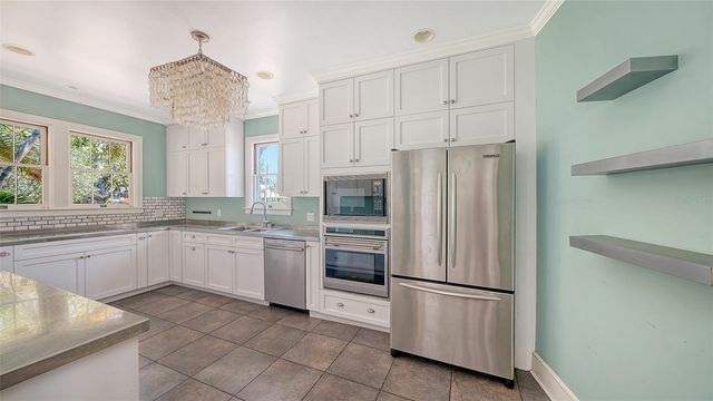 1705 4TH STREET W, Palmetto, FL 34221