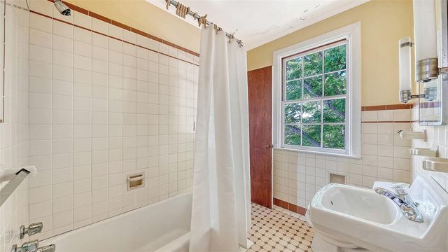 1705 4TH STREET W, Palmetto, FL 34221