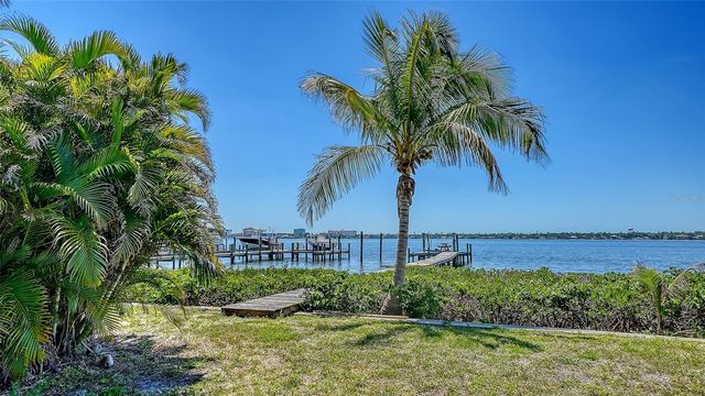 1705 4TH STREET W, Palmetto, FL 34221
