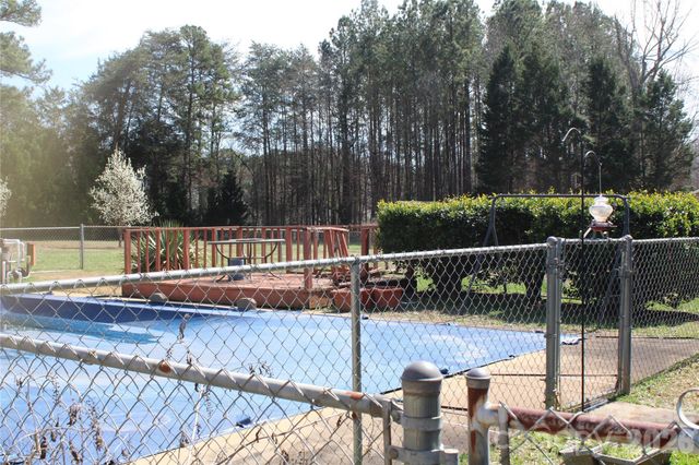 225 Roger Drive, Salisbury, NC 28147