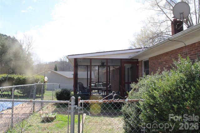 225 Roger Drive, Salisbury, NC 28147