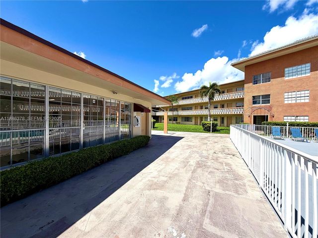 1885 NE 121st Street 3, North Miami, FL 33181