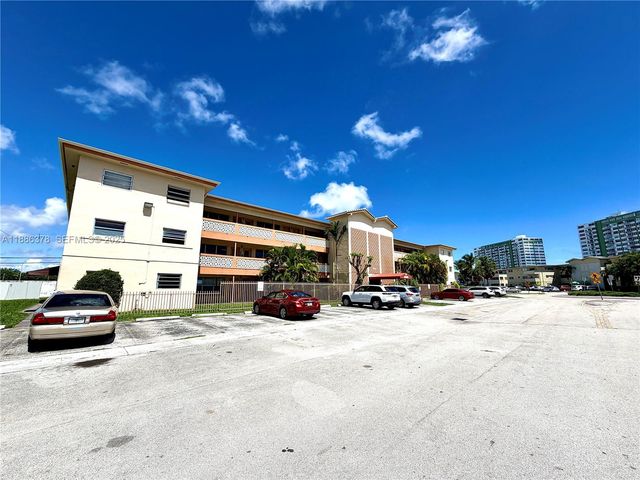 1885 NE 121st Street 3, North Miami, FL 33181