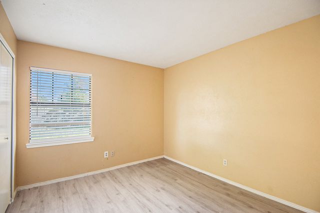 6600 Brookhaven Court, Fort Worth, TX 76133