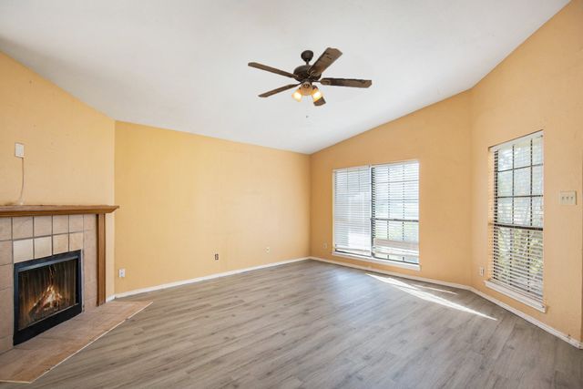 6600 Brookhaven Court, Fort Worth, TX 76133