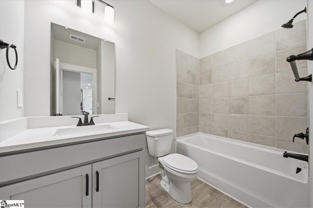 114 Barreto Court, Boiling Springs, SC 29316