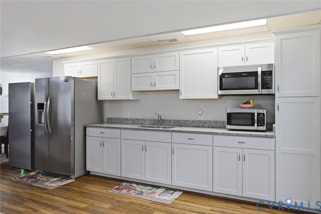 2060 Valley Springs Ct, Powhatan, VA 23139