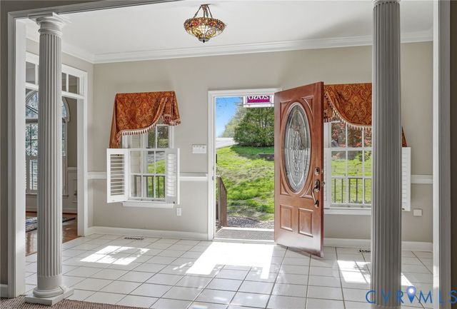 2060 Valley Springs Ct, Powhatan, VA 23139
