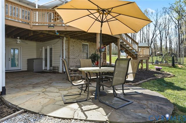 2060 Valley Springs Ct, Powhatan, VA 23139