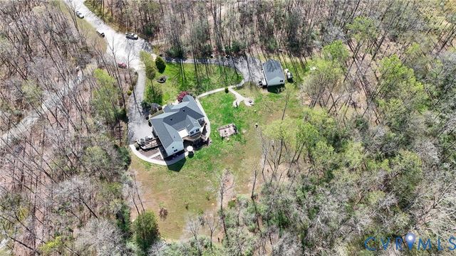 2060 Valley Springs Ct, Powhatan, VA 23139