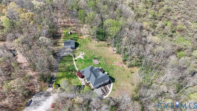 2060 Valley Springs Ct, Powhatan, VA 23139