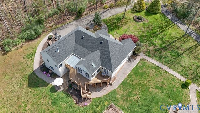 2060 Valley Springs Ct, Powhatan, VA 23139