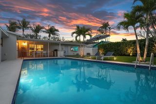 19256 Country Club Drive, Jupiter, FL 33469