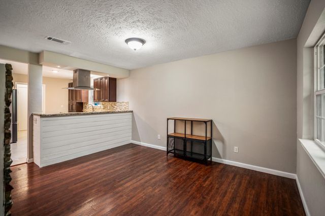 11610 One Token Drive, Houston, TX 77065