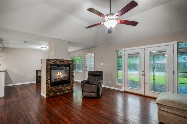 11610 One Token Drive, Houston, TX 77065